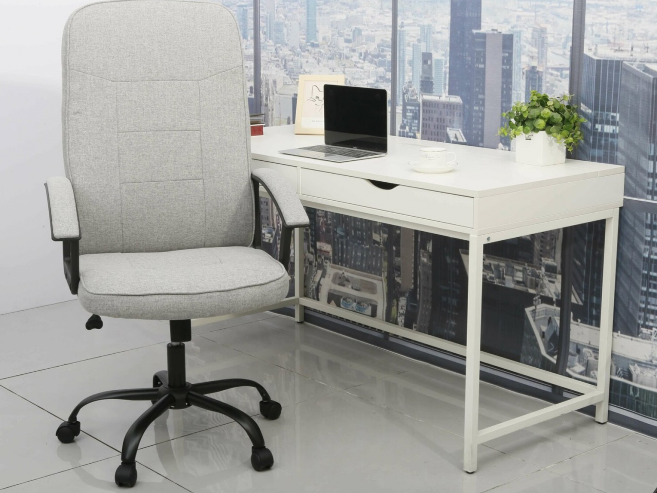 Bolna forgószék (cnt-for)